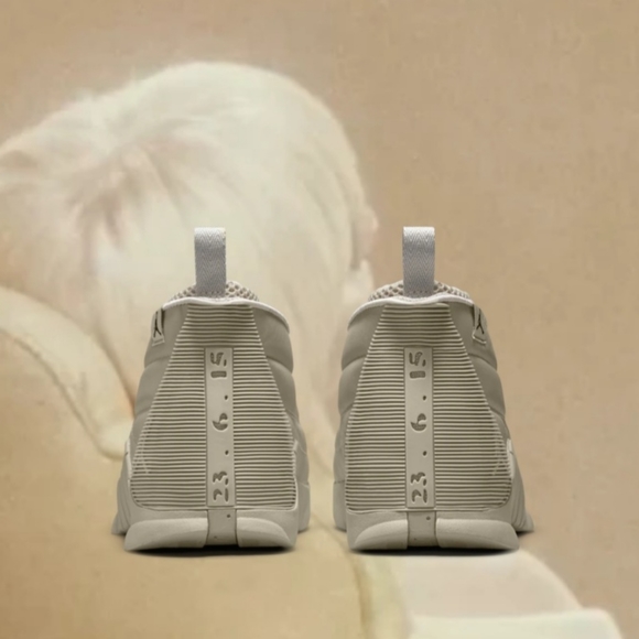 Nike Air Jordan 15 Billie Eilish - Picture 4 of 12